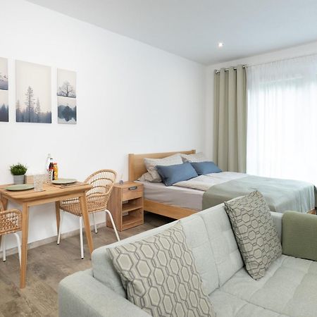 Apart4Me Scandi Apartment Geislingen Zentral Mit Parkplatz Geislingen an der Steige Εξωτερικό φωτογραφία